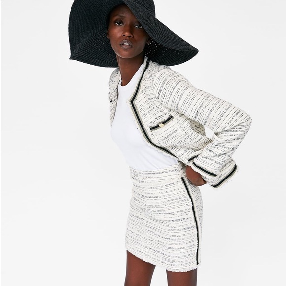 ZARA Tweed Skirt with Side Stripe - Picture 1 of 3